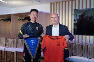 乐鱼体育登录入口-助力欧塞尔发展的幕后主席：巴蒂斯特-马勒布