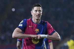 乐鱼体育登录入口-记者：莱万今日随队训练，巴尔德仍缺席合练