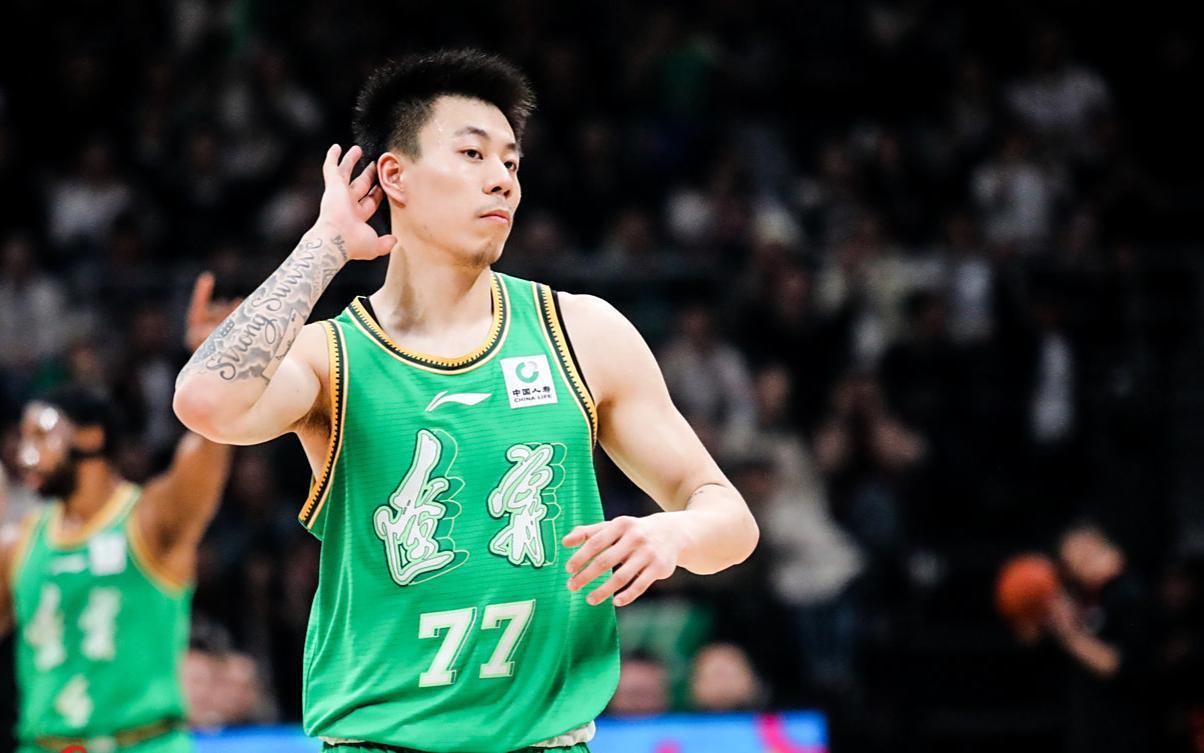 Leyu Sports-3点原因！张镇麟离开辽篮，杨鸣忽视关键一环，上海凑齐三大前锋