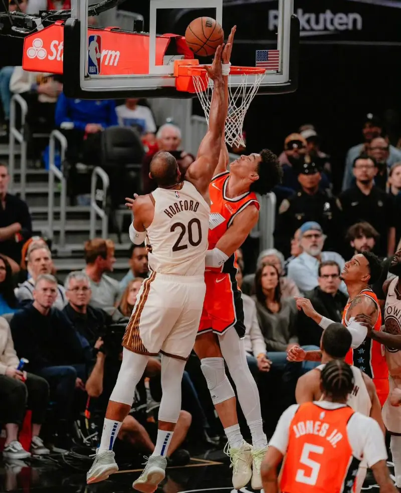 vip 注册-尼德豪泽成快船中锋答案？快船收获“年轻版卡佩拉”